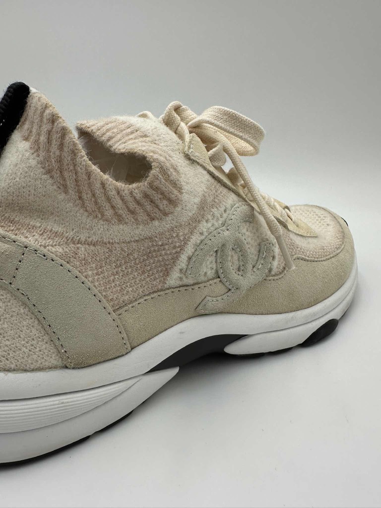 Chanel sneakersy