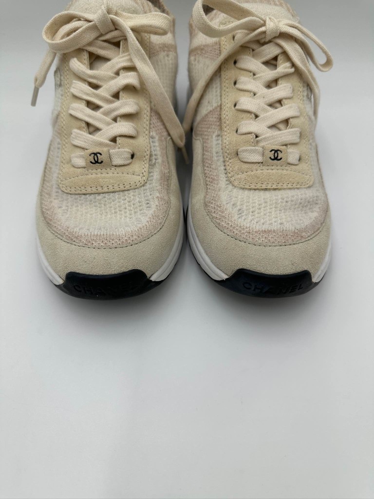 Chanel sneakersy