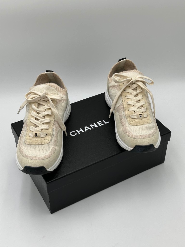 Chanel sneakersy