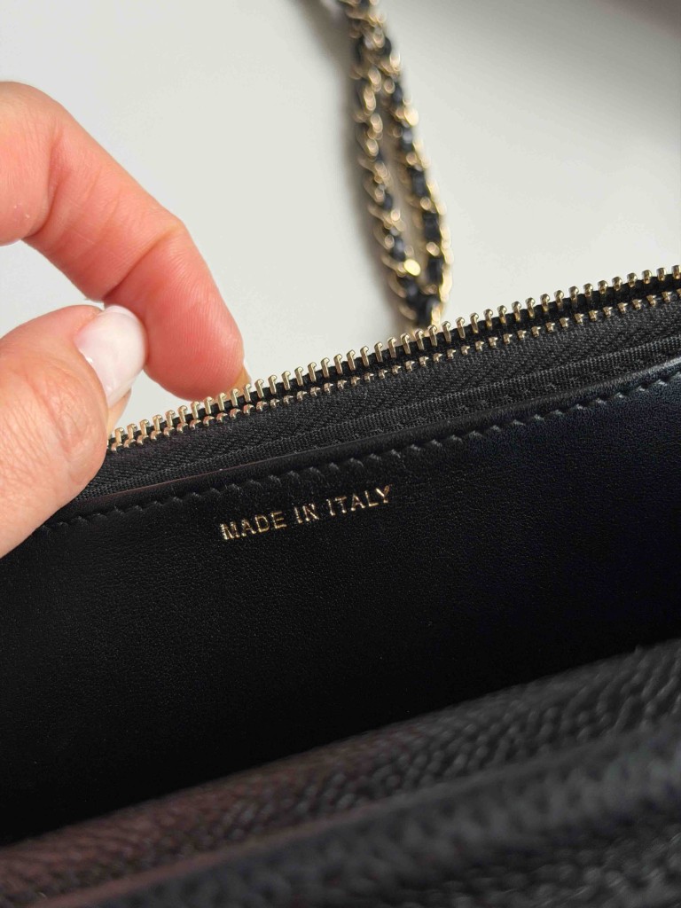 Chanel Wallet on Chain