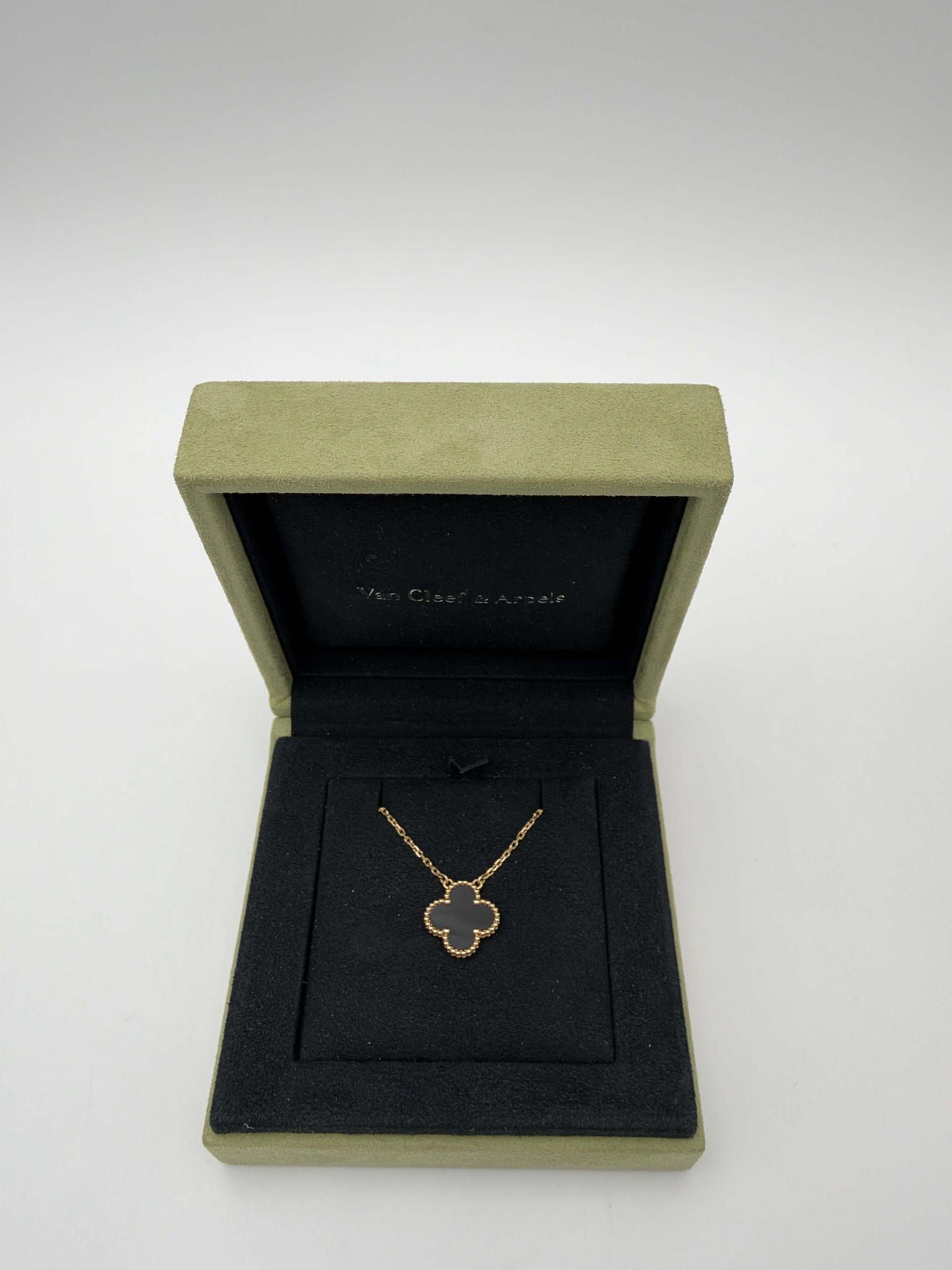 Van Cleef & Arpels naszyjnik Vintage Alhambra
