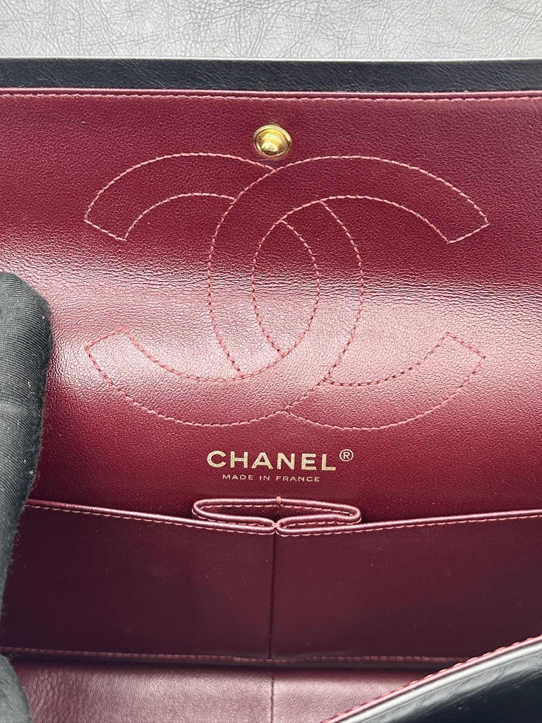 Chanel 2.55 Reissue 226 bag