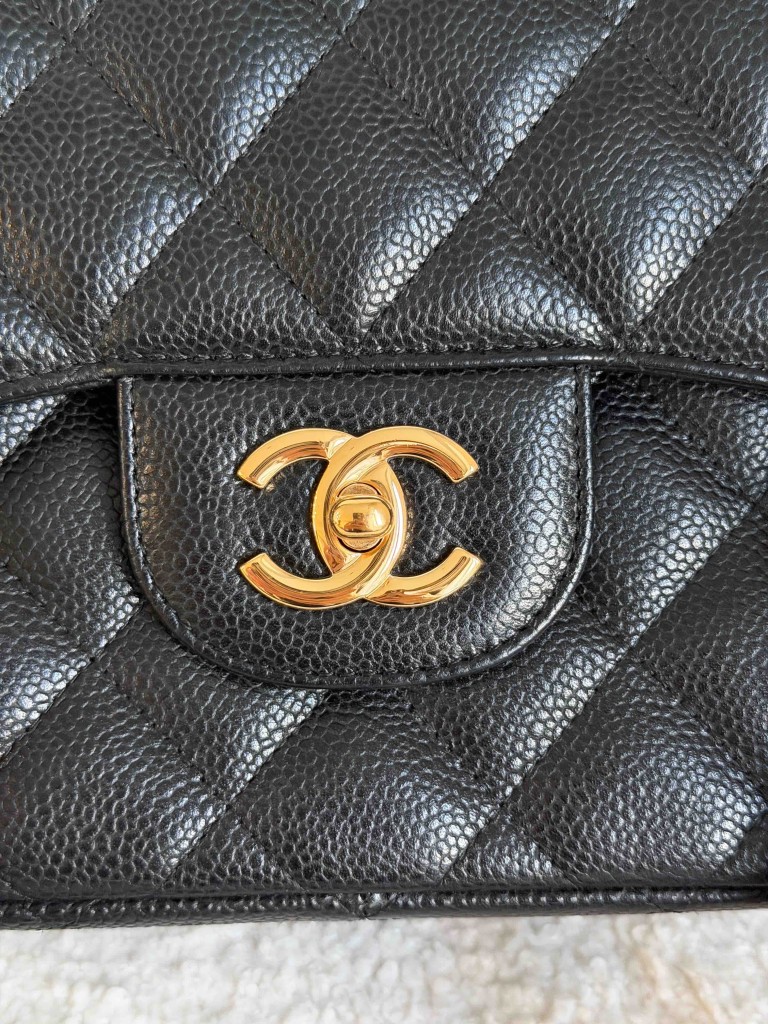 Chanel Classic Jumbo Double Flap torebka