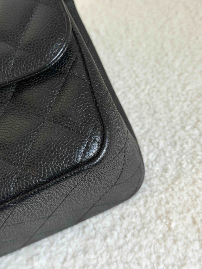 Chanel Classic Jumbo Double Flap torebka