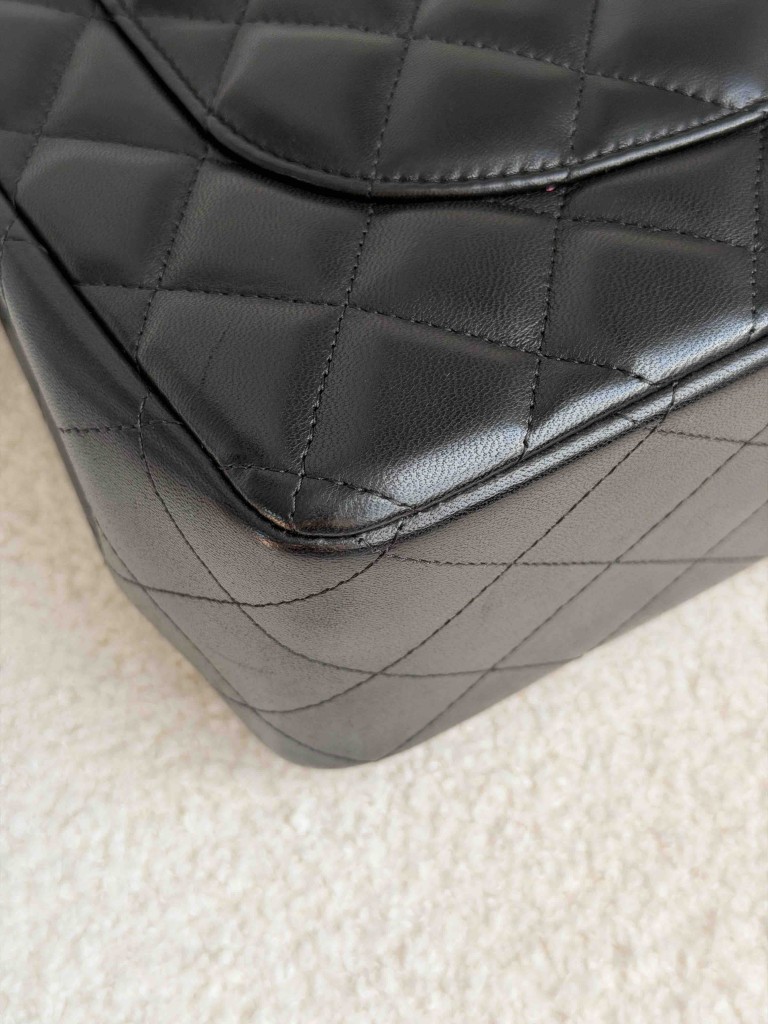 Chanel Classic Jumbo Double Flap torebka