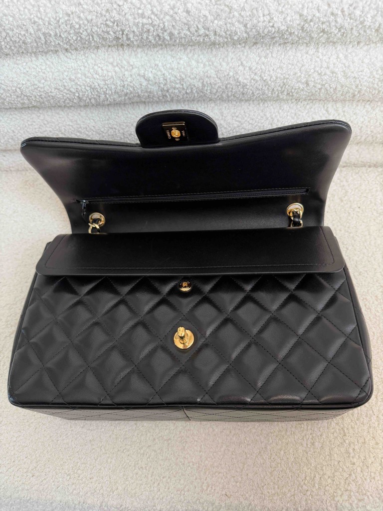 Chanel Classic Jumbo Double Flap torebka