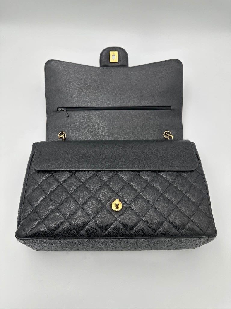 Chanel Classic Maxi Double Flap torebka