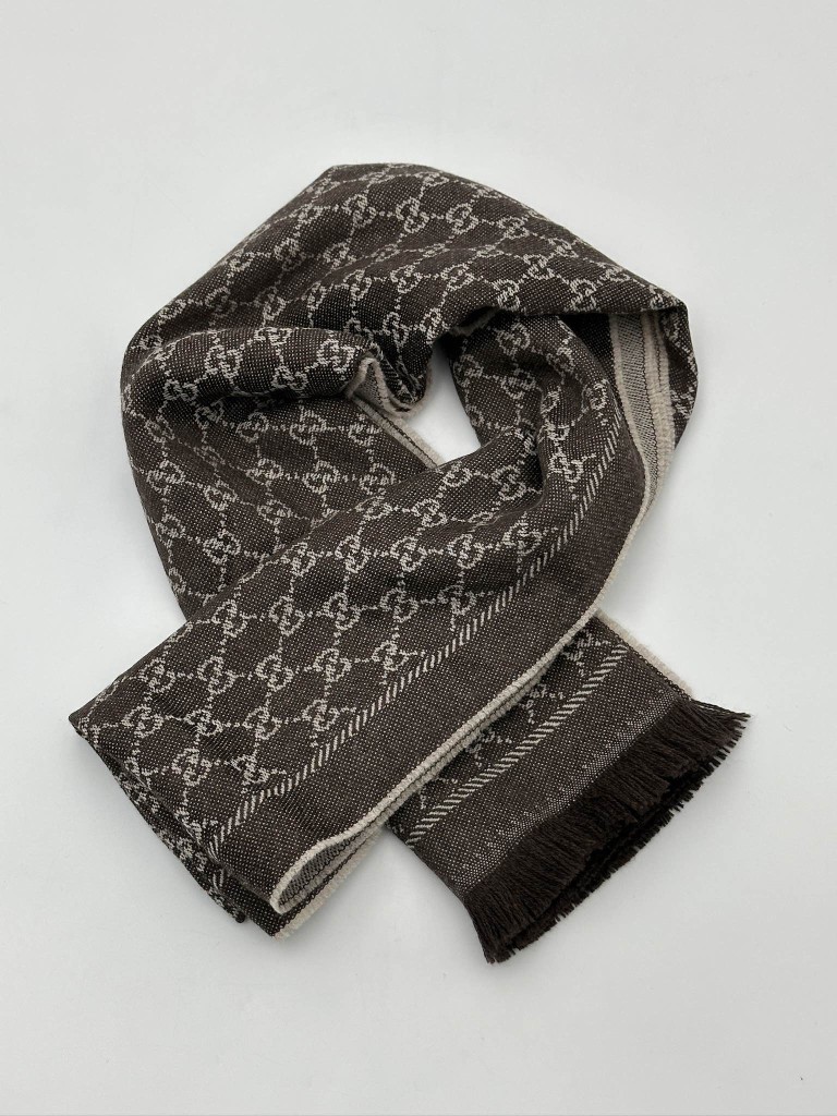 Gucci scarf