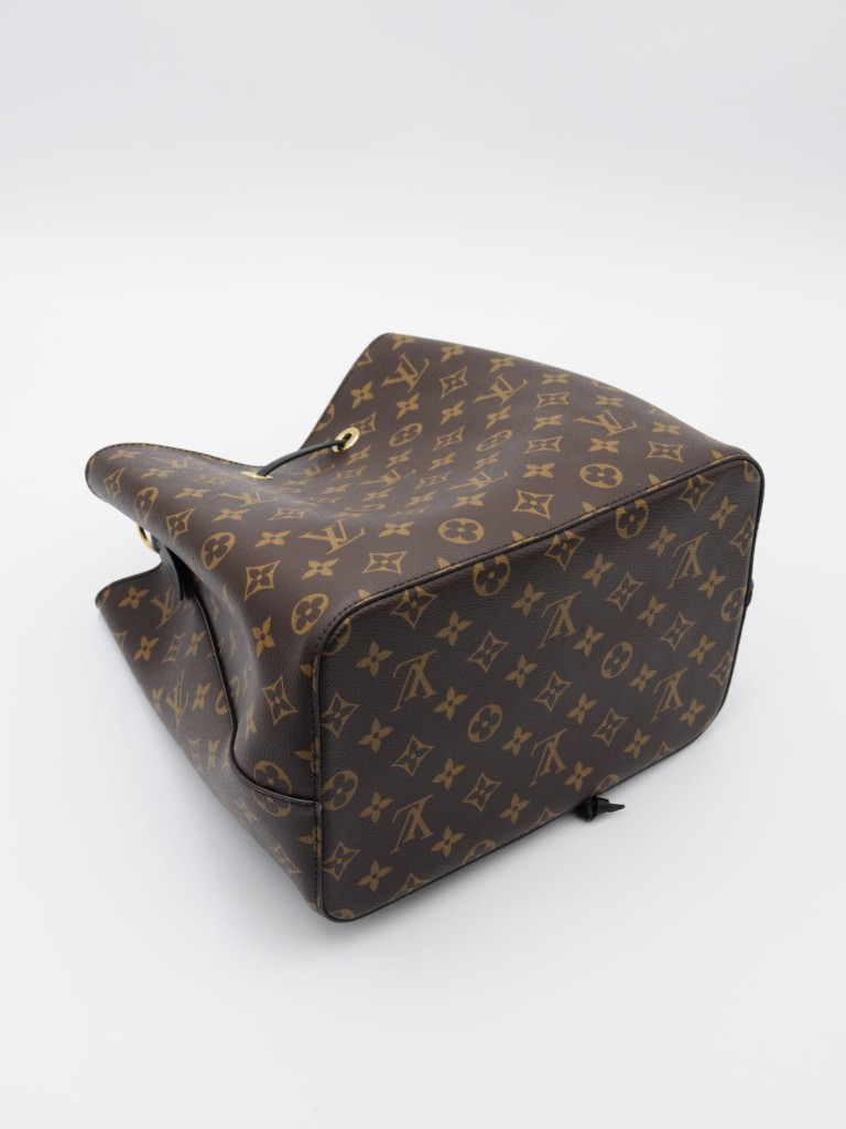 Louis Vuitton Néo Noé MM bag