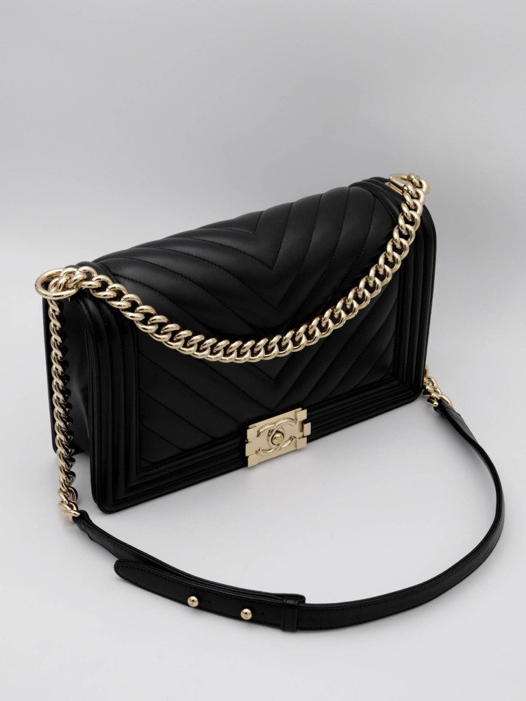 Chanel Boy New Medium torebka