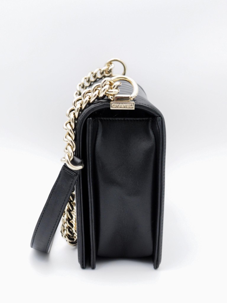 Chanel Boy New Medium torebka