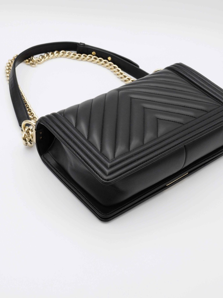 Chanel Boy New Medium torebka