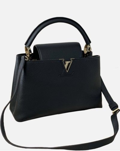 Louis Vuitton Capucines MM bag