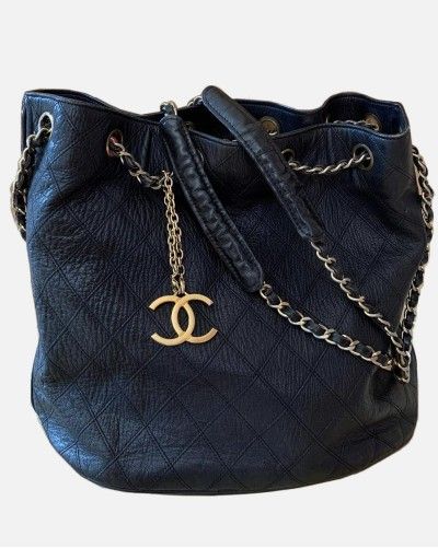 Chanel Vintage Bucket bag