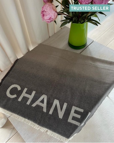 Chanel szal