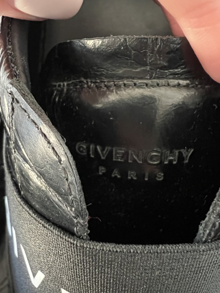 Givenchy sneakersy