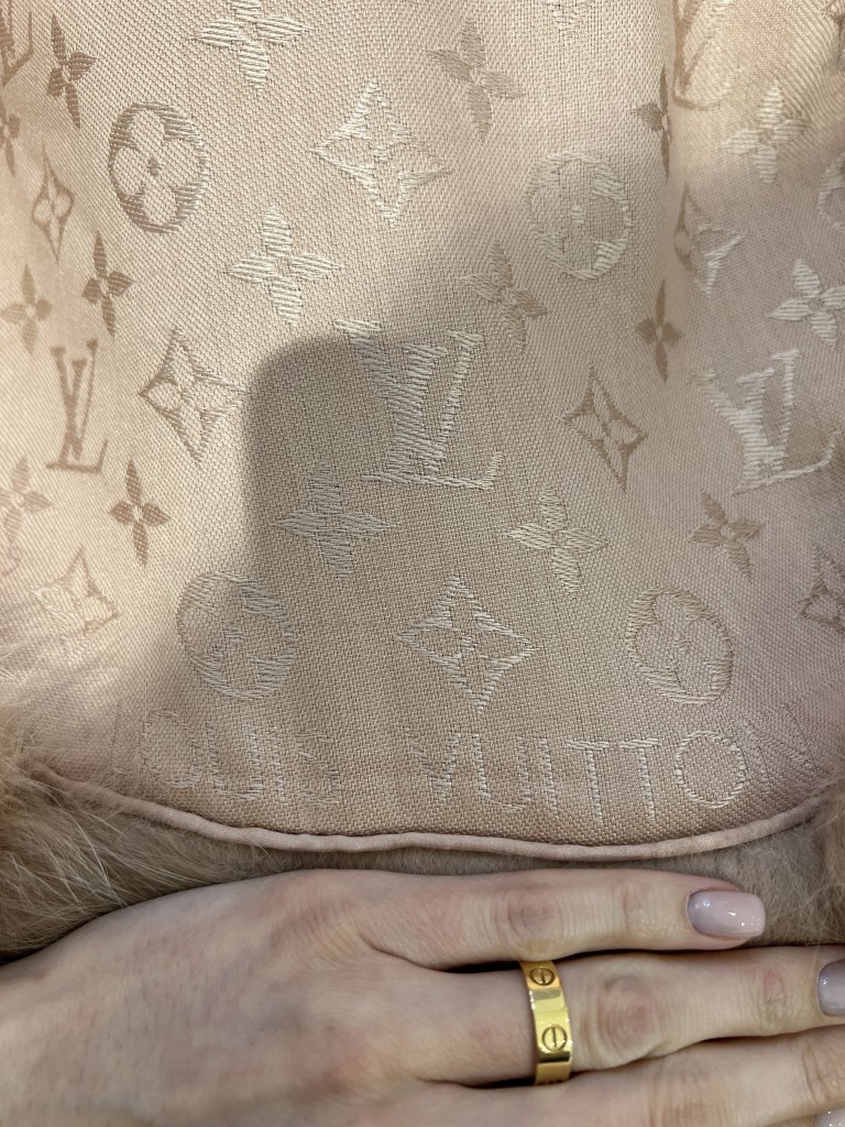 Chusta LOUIS VUITTON