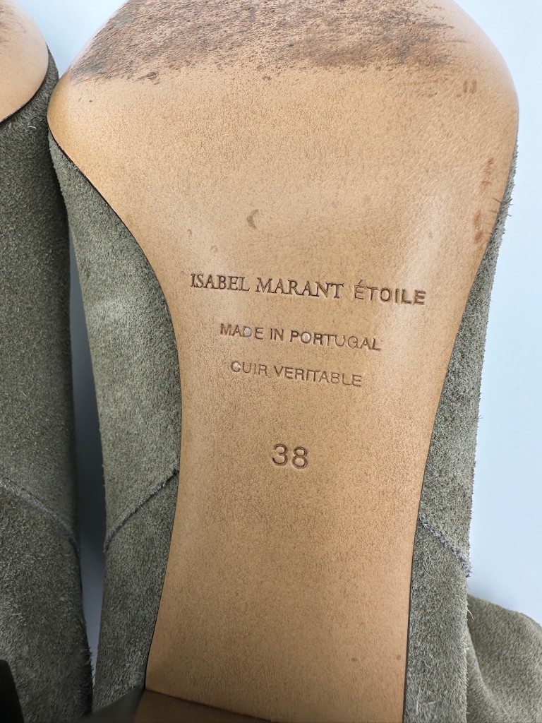 ankle boots