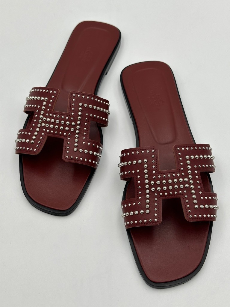 Oran sandals