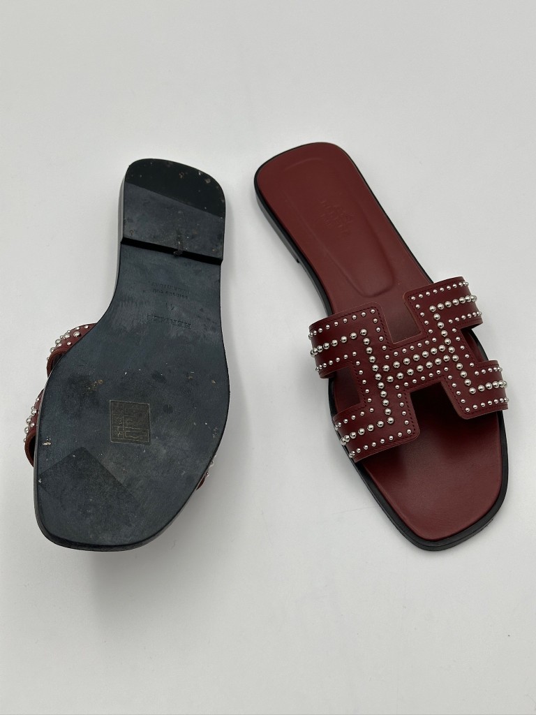 Oran sandals