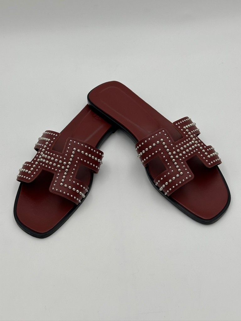 Oran sandals