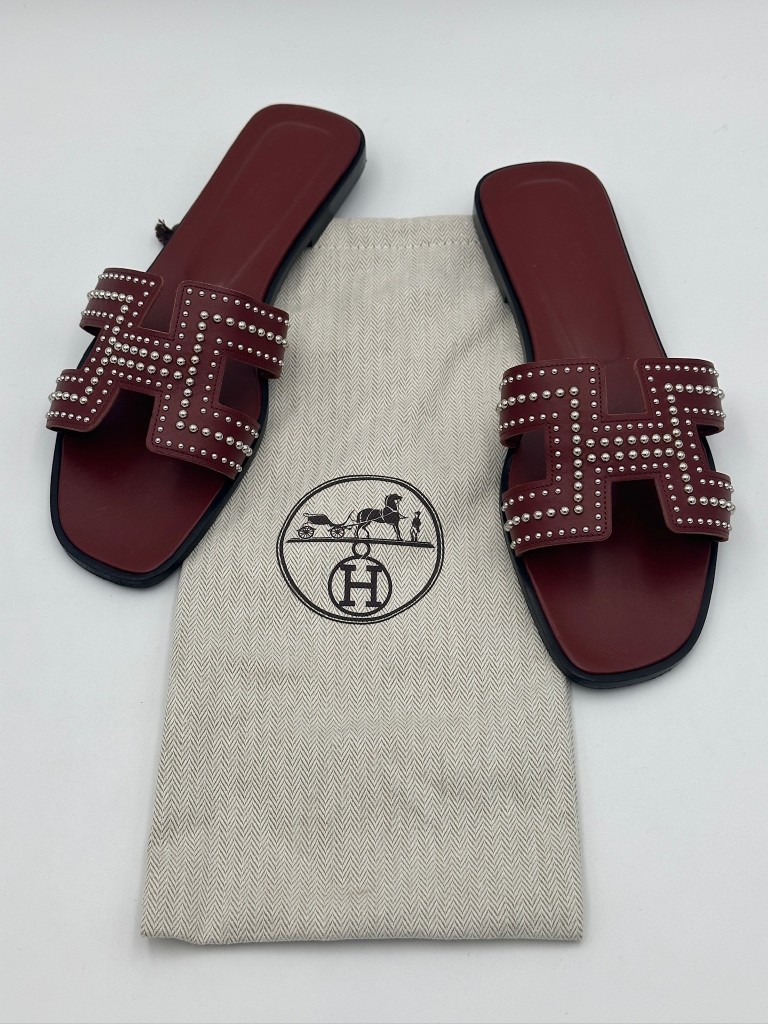 Oran sandals