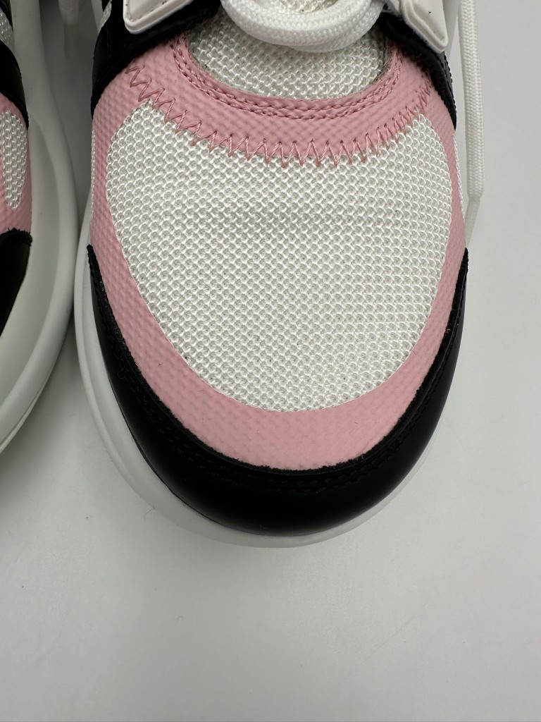 Archlight sneakers