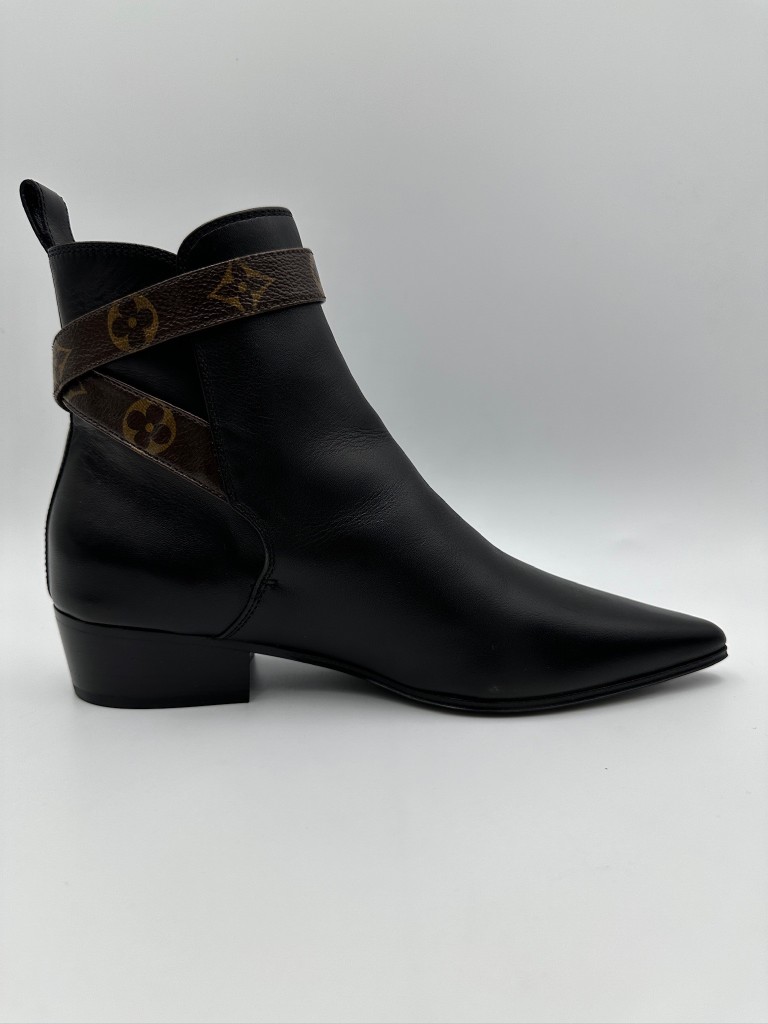 botki Charlotte Monogram