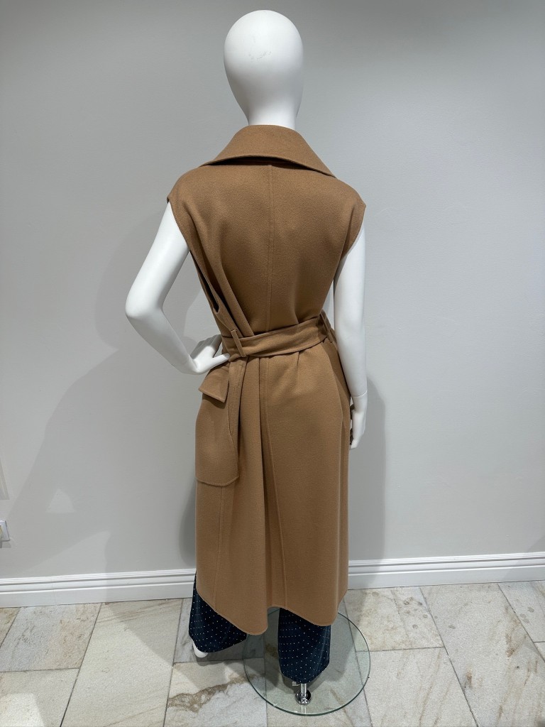 vest