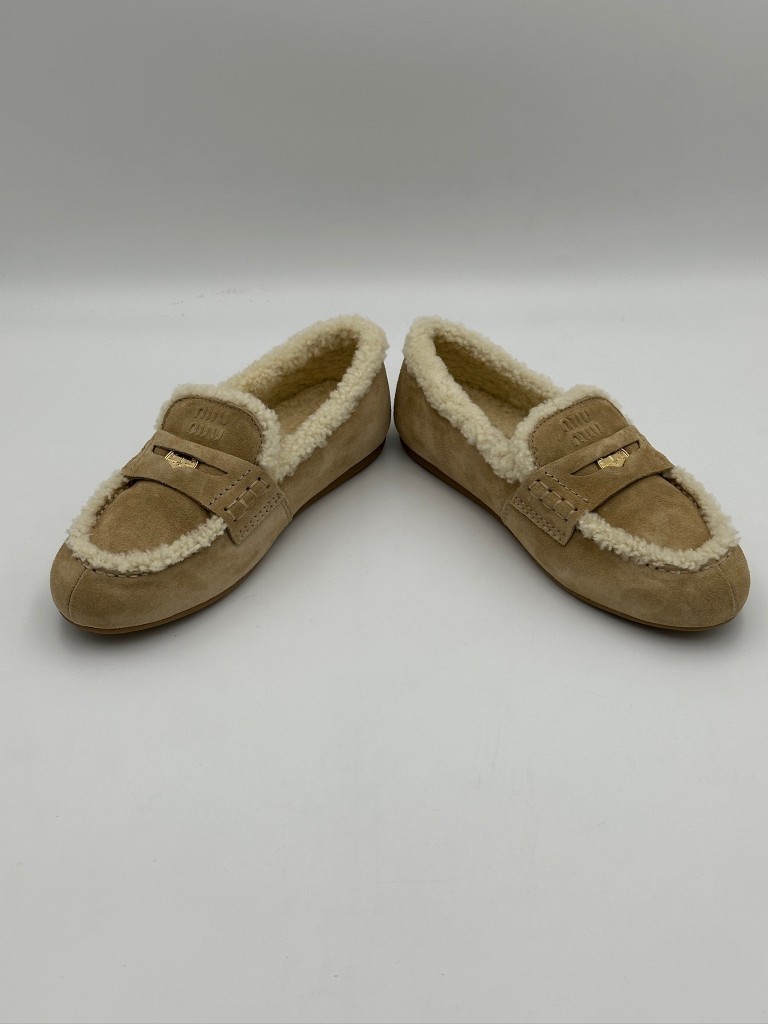 mokasyny