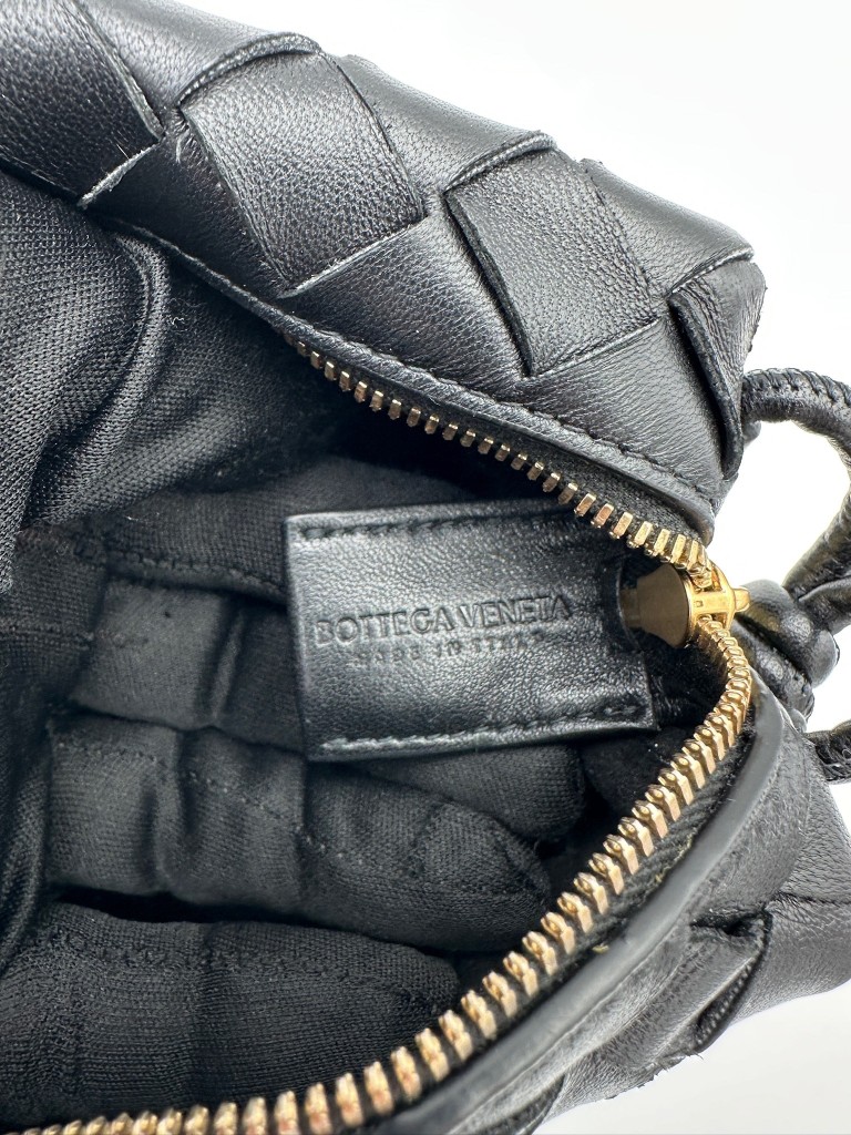 Loop Mini bag