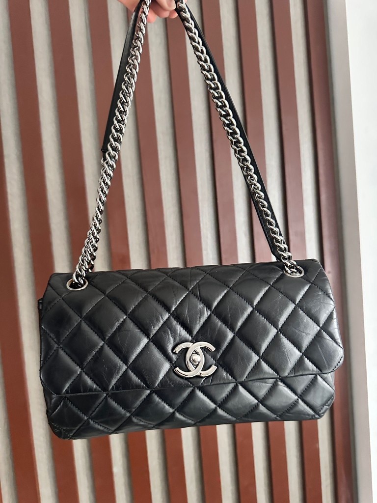 Lady Pearly Flap Medium torebka
