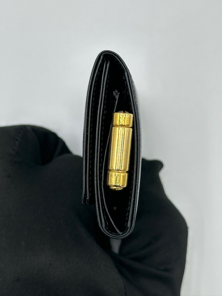 keyholder